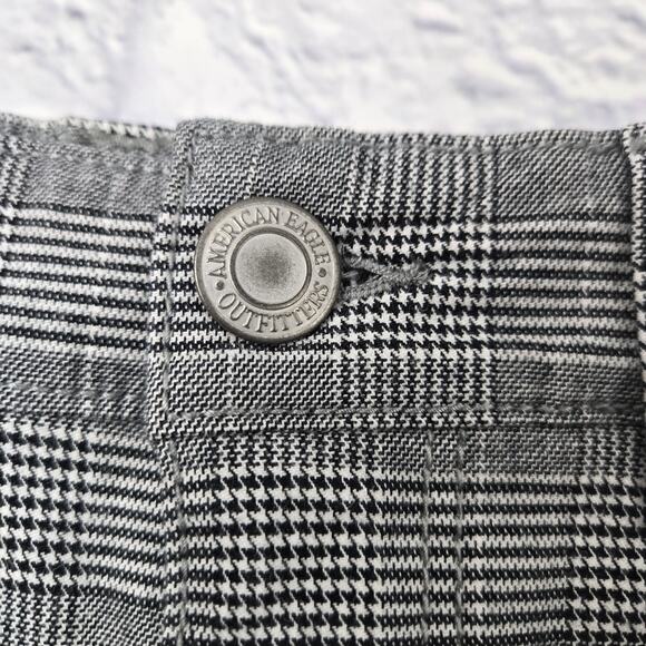 American Eagle Skirt Hi Rise Mini Super Stretch Gray Plaid Acadamia Preppy sz 0 - Picture 10 of 12